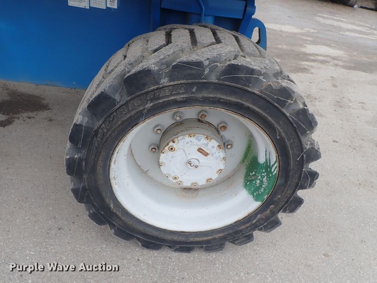 image for item DC3309 2003 Genie Z80/60 boom lift