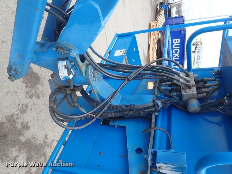 image for item DC3309 2003 Genie Z80/60 boom lift