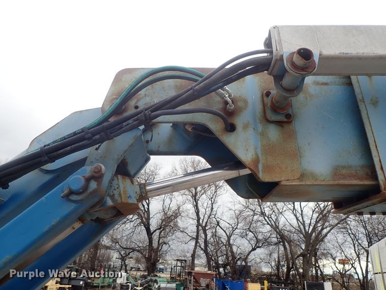 image for item DC3309 2003 Genie Z80/60 boom lift
