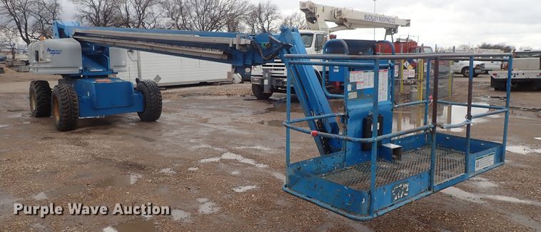 image for item DC3310 2002 Genie S80 boom lift