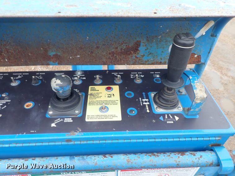 image for item DC3310 2002 Genie S80 boom lift