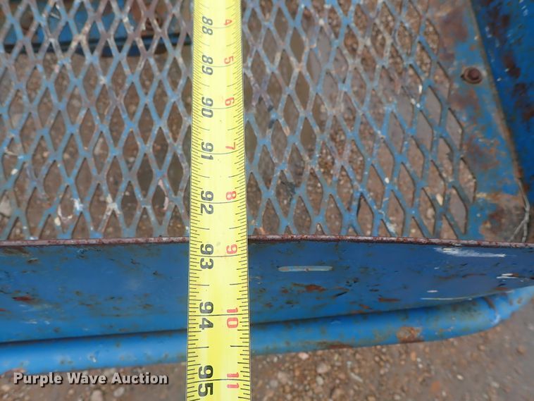 image for item DC3310 2002 Genie S80 boom lift