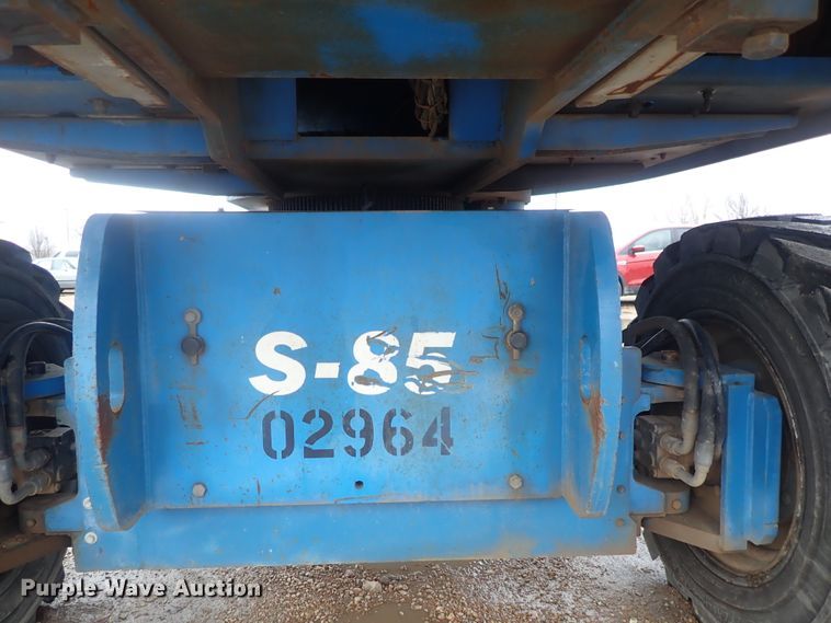 image for item DC3310 2002 Genie S80 boom lift
