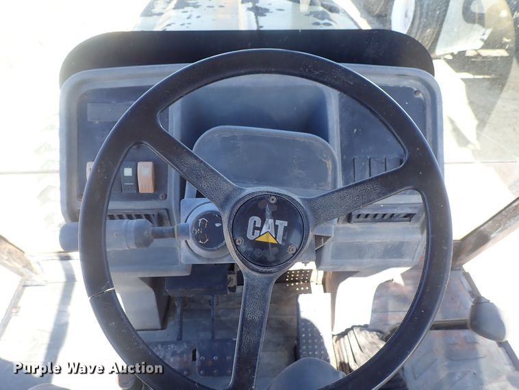 image for item DC3338 1997 Caterpillar 426C backhoe