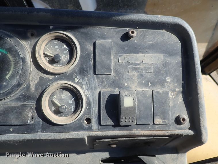 image for item DC3338 1997 Caterpillar 426C backhoe