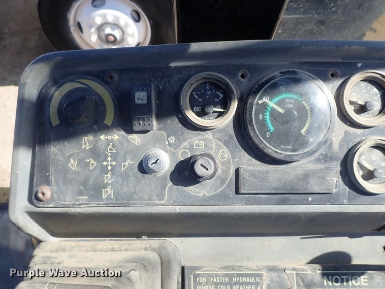 image for item DC3338 1997 Caterpillar 426C backhoe