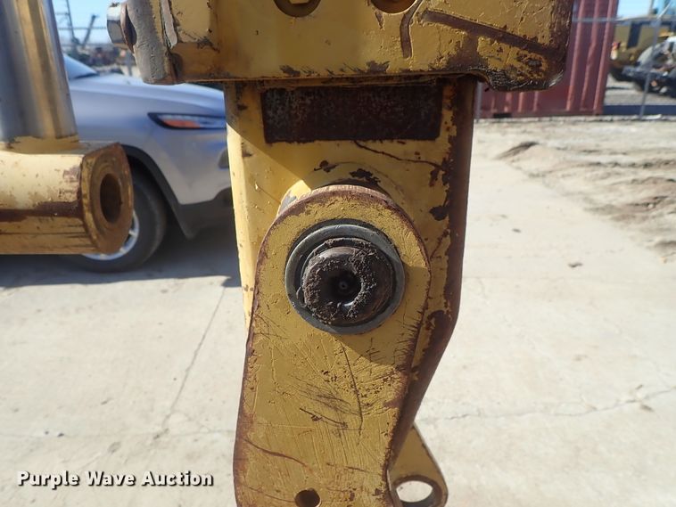 image for item DC3338 1997 Caterpillar 426C backhoe