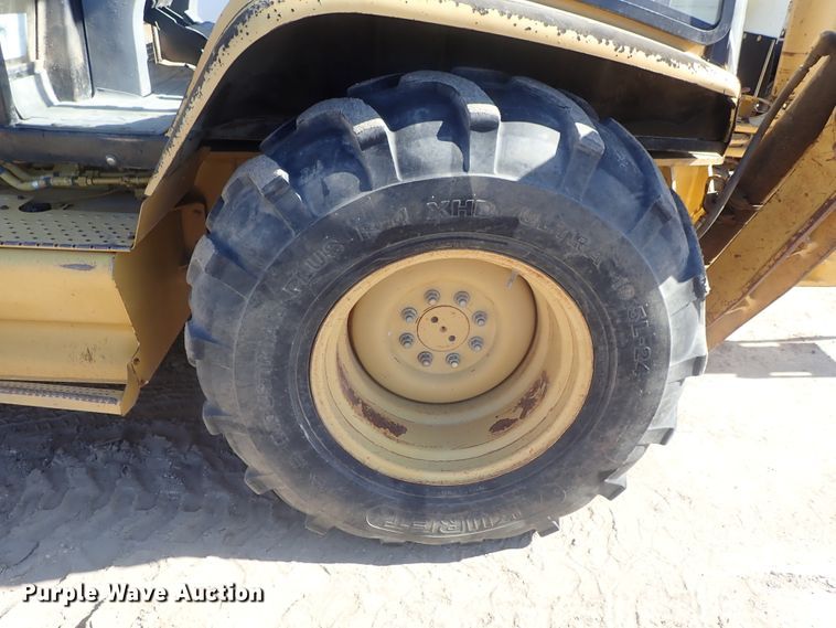 image for item DC3338 1997 Caterpillar 426C backhoe