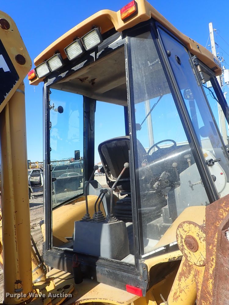 image for item DC3338 1997 Caterpillar 426C backhoe