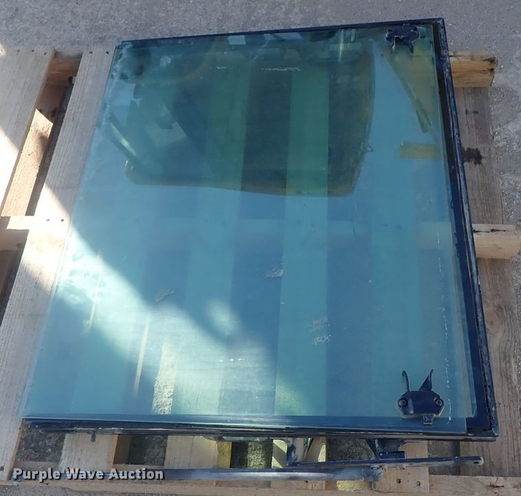 image for item DC3338 1997 Caterpillar 426C backhoe