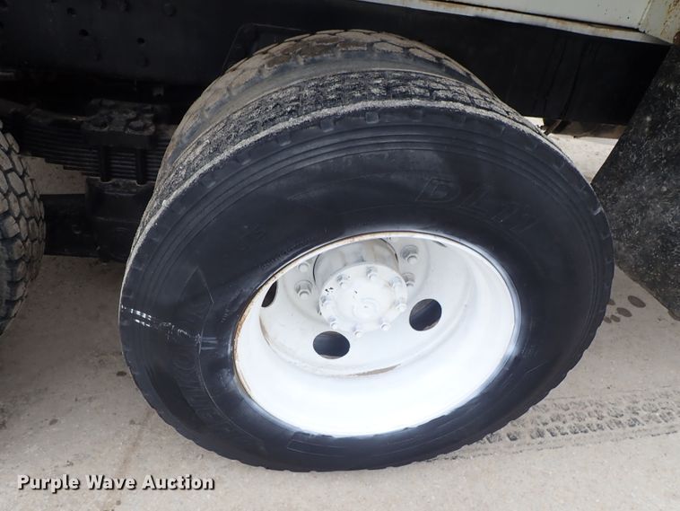 image for item DC3345 2000 Sterling L-Line water truck