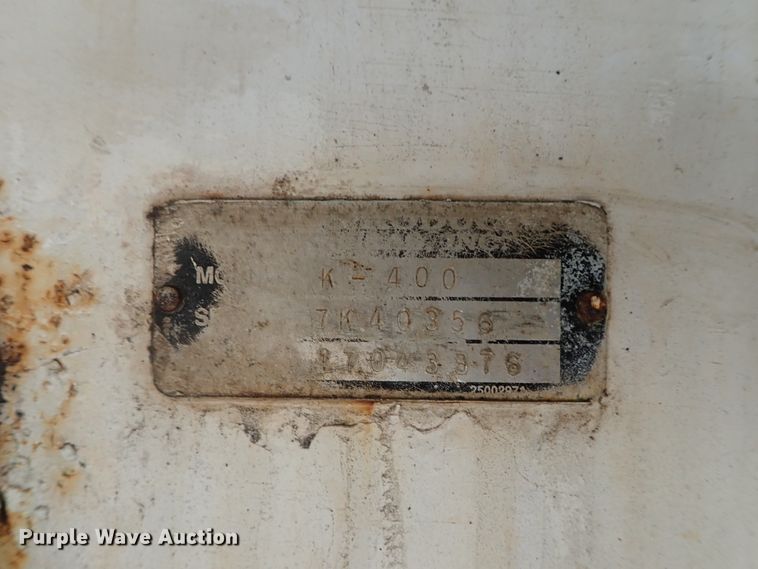 image for item DC3345 2000 Sterling L-Line water truck