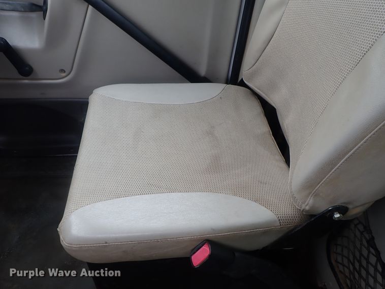 image for item DC3346 2000 Sterling L-Line water truck