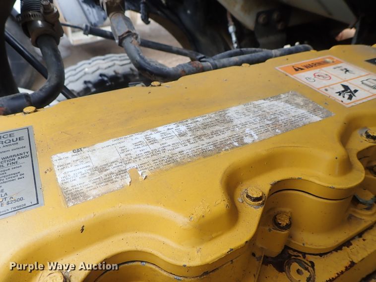 image for item DC3346 2000 Sterling L-Line water truck