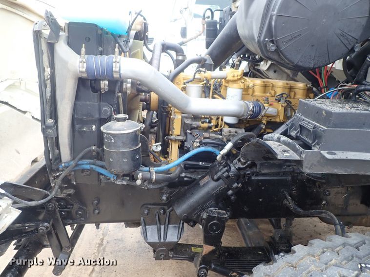 image for item DC3346 2000 Sterling L-Line water truck