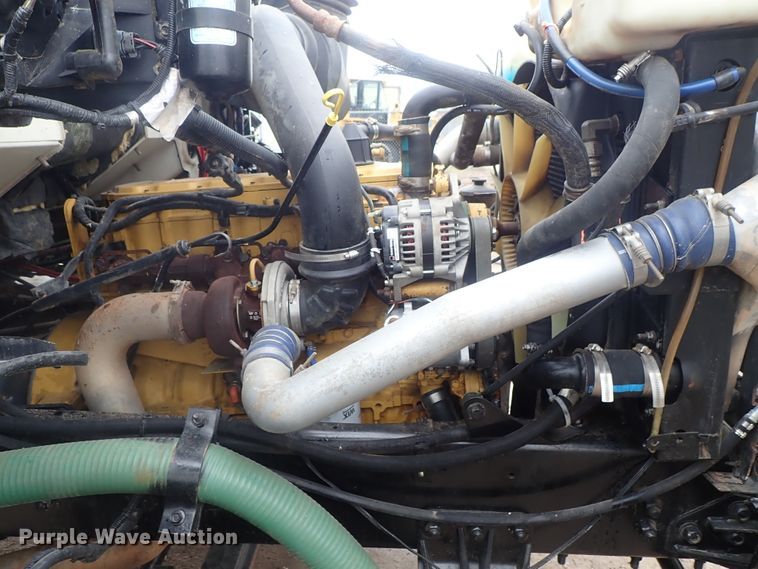 image for item DC3346 2000 Sterling L-Line water truck