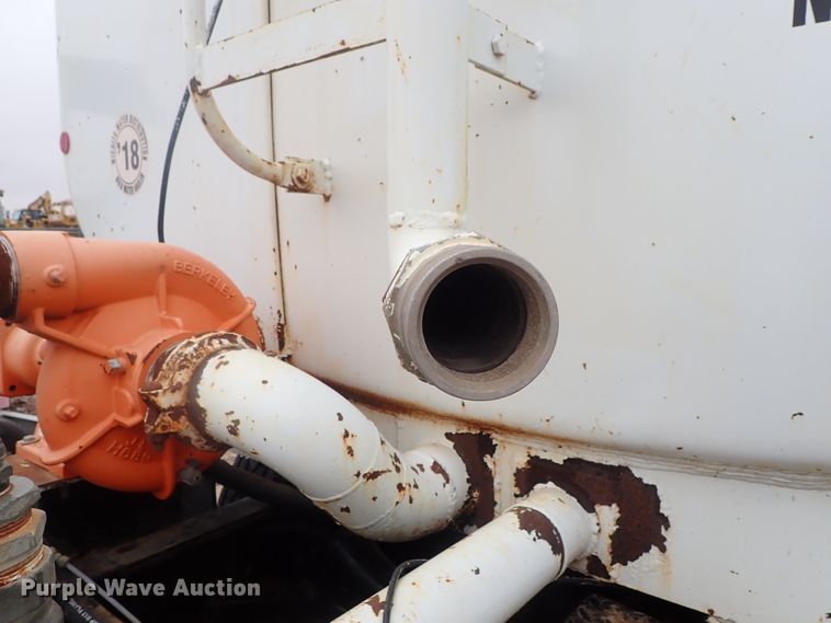 image for item DC3346 2000 Sterling L-Line water truck