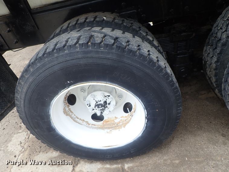 image for item DC3346 2000 Sterling L-Line water truck