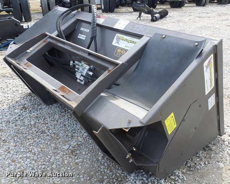 image for item DD1787 Wood Chuck bedding spreader