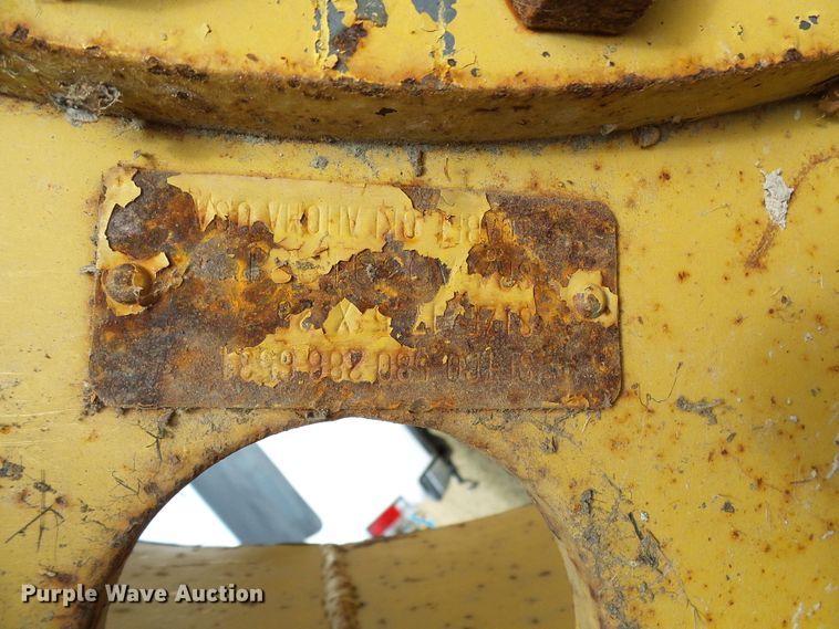 image for item DD1791 (4) Setco 17.5 x 25 solid tires