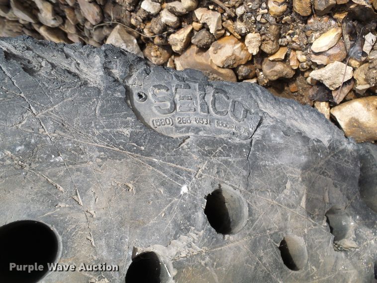 image for item DD1791 (4) Setco 17.5 x 25 solid tires