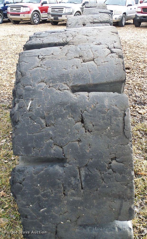 image for item DD1791 (4) Setco 17.5 x 25 solid tires