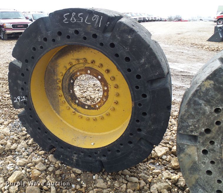 image for item DD1791 (4) Setco 17.5 x 25 solid tires