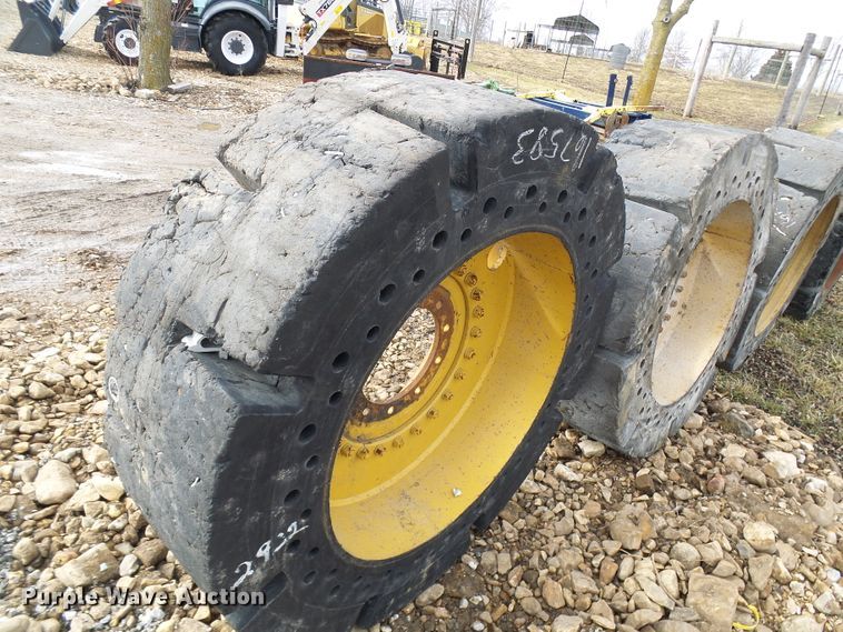 image for item DD1791 (4) Setco 17.5 x 25 solid tires