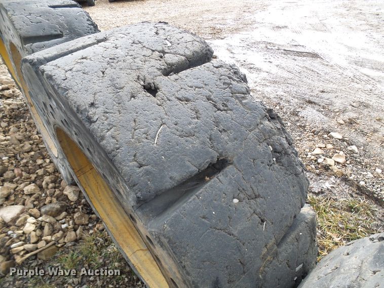 image for item DD1791 (4) Setco 17.5 x 25 solid tires