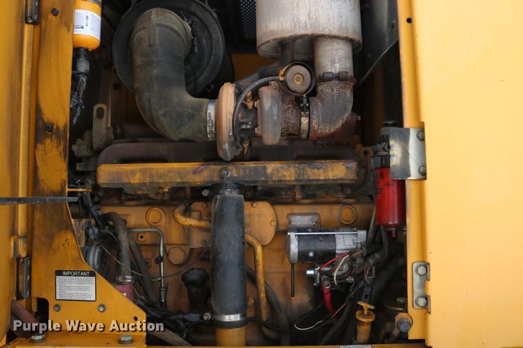 image for item DD6083 2002 John Deere 772CH Series II motor grader