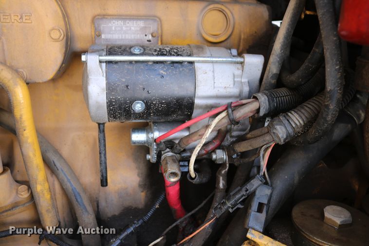 image for item DD6083 2002 John Deere 772CH Series II motor grader