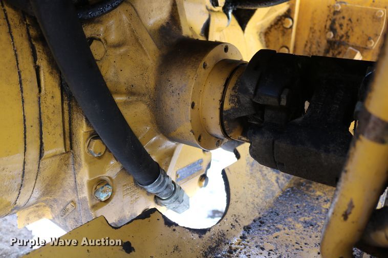 image for item DD6083 2002 John Deere 772CH Series II motor grader