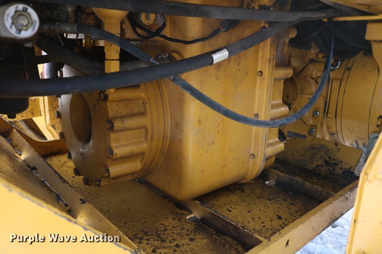 image for item DD6083 2002 John Deere 772CH Series II motor grader