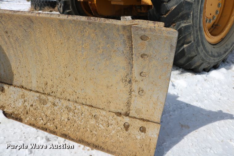 image for item DD6083 2002 John Deere 772CH Series II motor grader