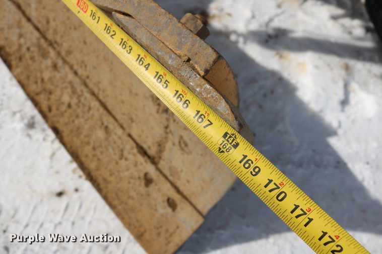 image for item DD6083 2002 John Deere 772CH Series II motor grader