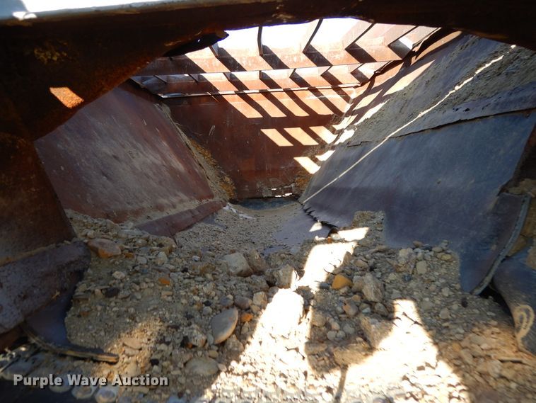 image for item DF5837 1993 Rawson JC1328P impact crusher