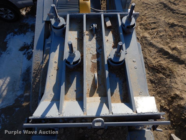 image for item DF5837 1993 Rawson JC1328P impact crusher