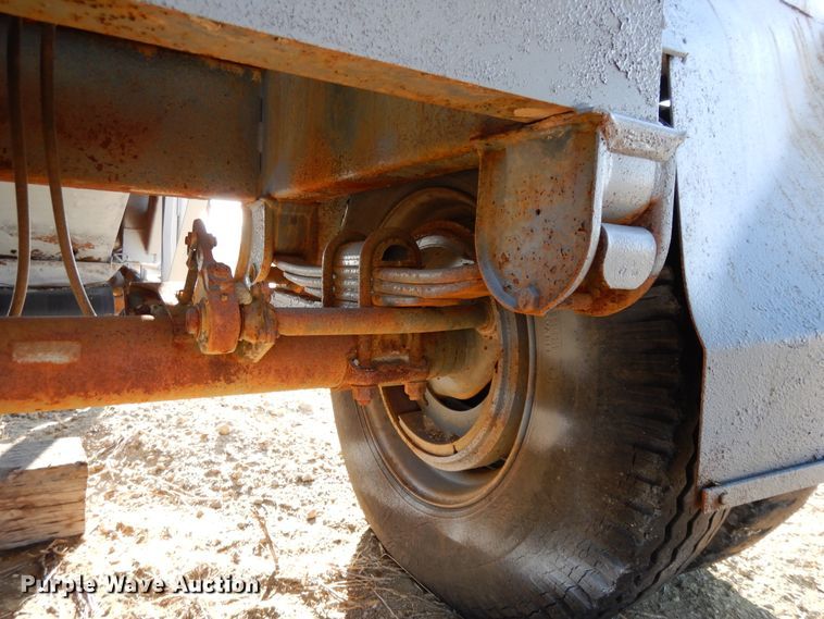 image for item DF5837 1993 Rawson JC1328P impact crusher