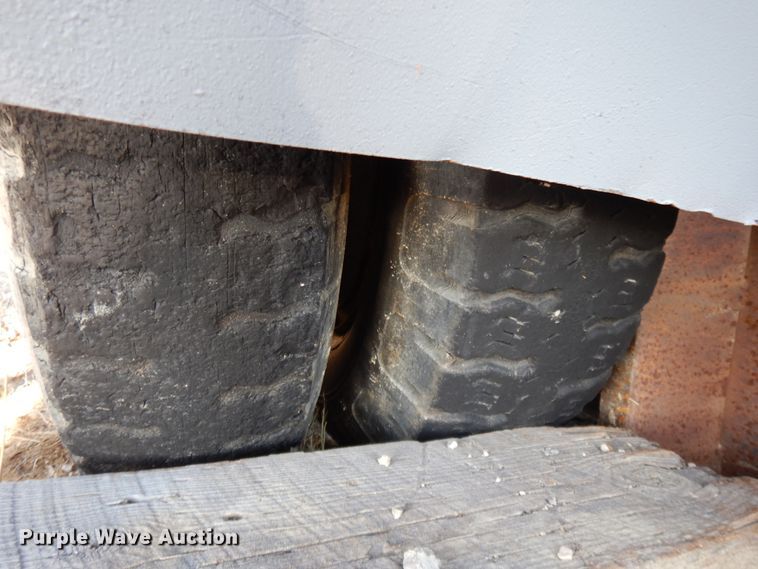 image for item DF5837 1993 Rawson JC1328P impact crusher