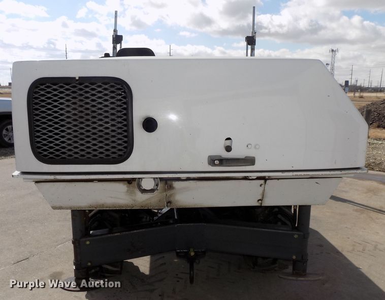 image for item DG2518 1999 Somero S100 laser screed