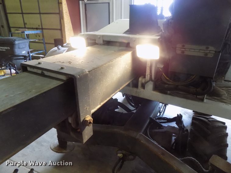 image for item DG2518 1999 Somero S100 laser screed