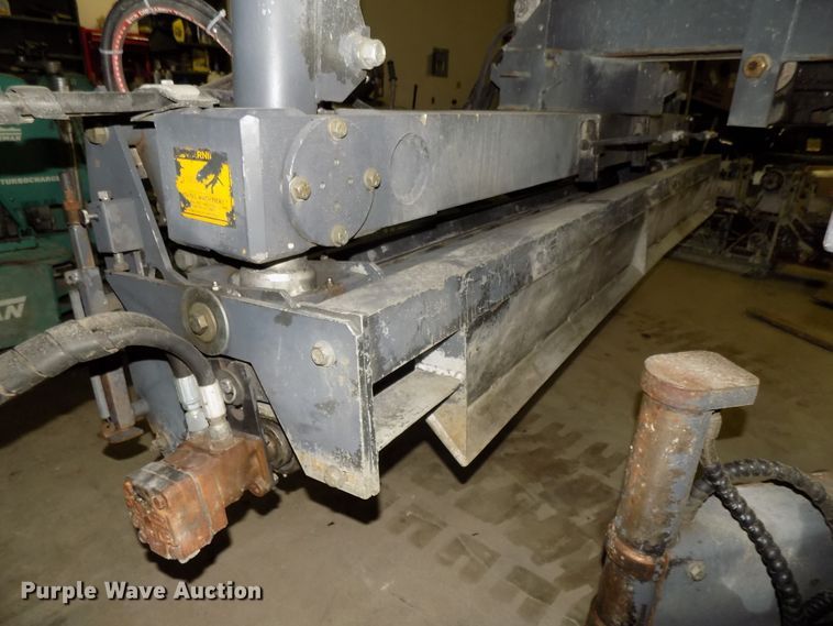 image for item DG2518 1999 Somero S100 laser screed