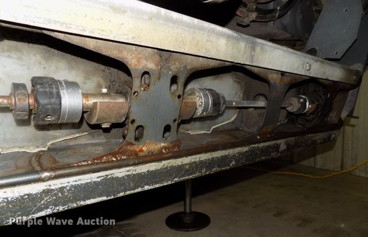 image for item DG2518 1999 Somero S100 laser screed