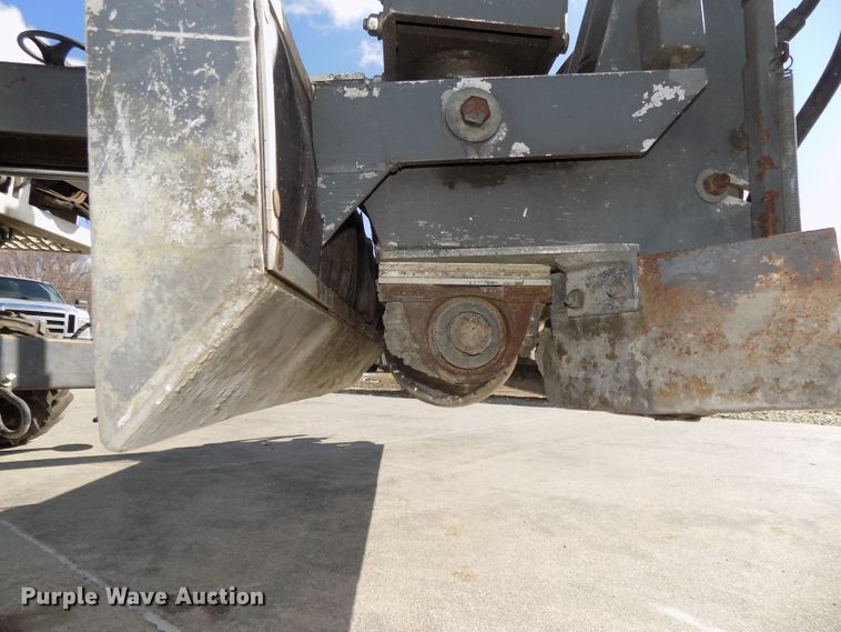 image for item DG2518 1999 Somero S100 laser screed