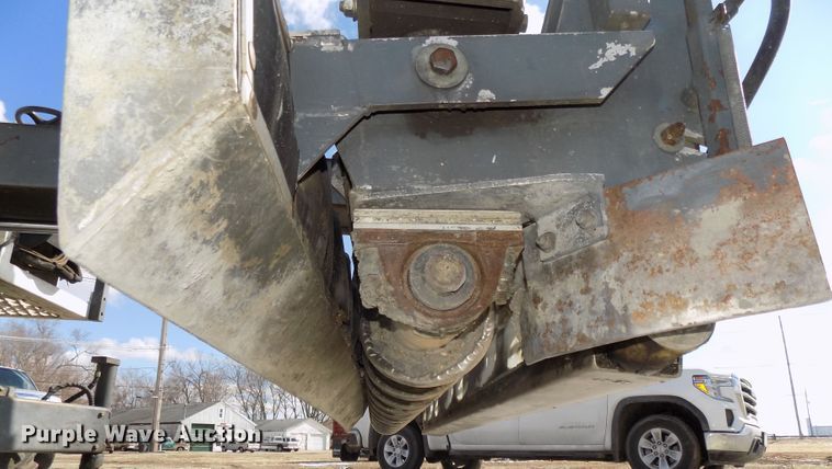 image for item DG2518 1999 Somero S100 laser screed