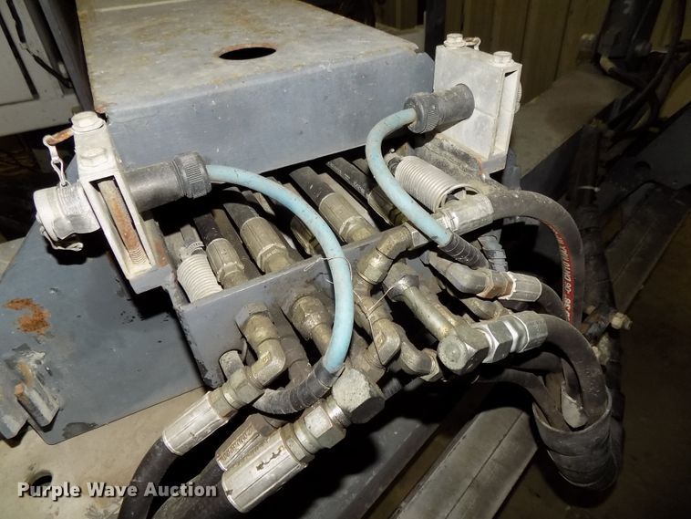 image for item DG2518 1999 Somero S100 laser screed