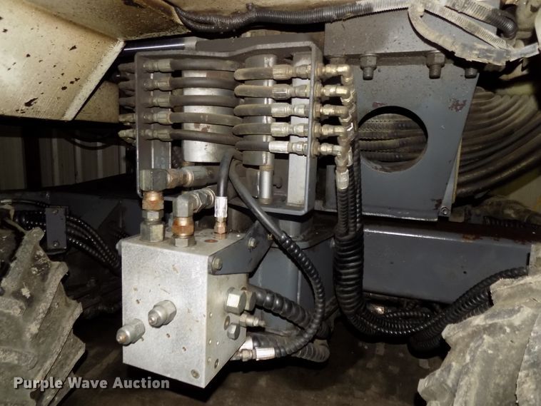 image for item DG2518 1999 Somero S100 laser screed