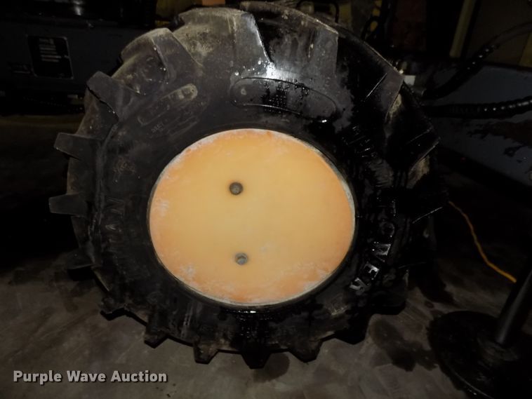 image for item DG2518 1999 Somero S100 laser screed