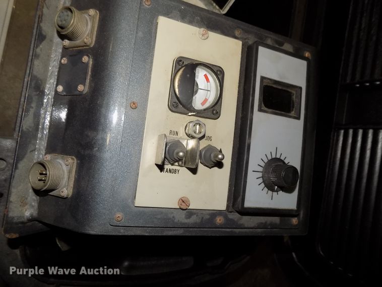 image for item DG2518 1999 Somero S100 laser screed