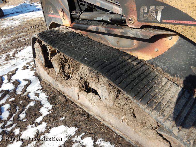 image for item DG5894 2004 Caterpillar 277B skid steer